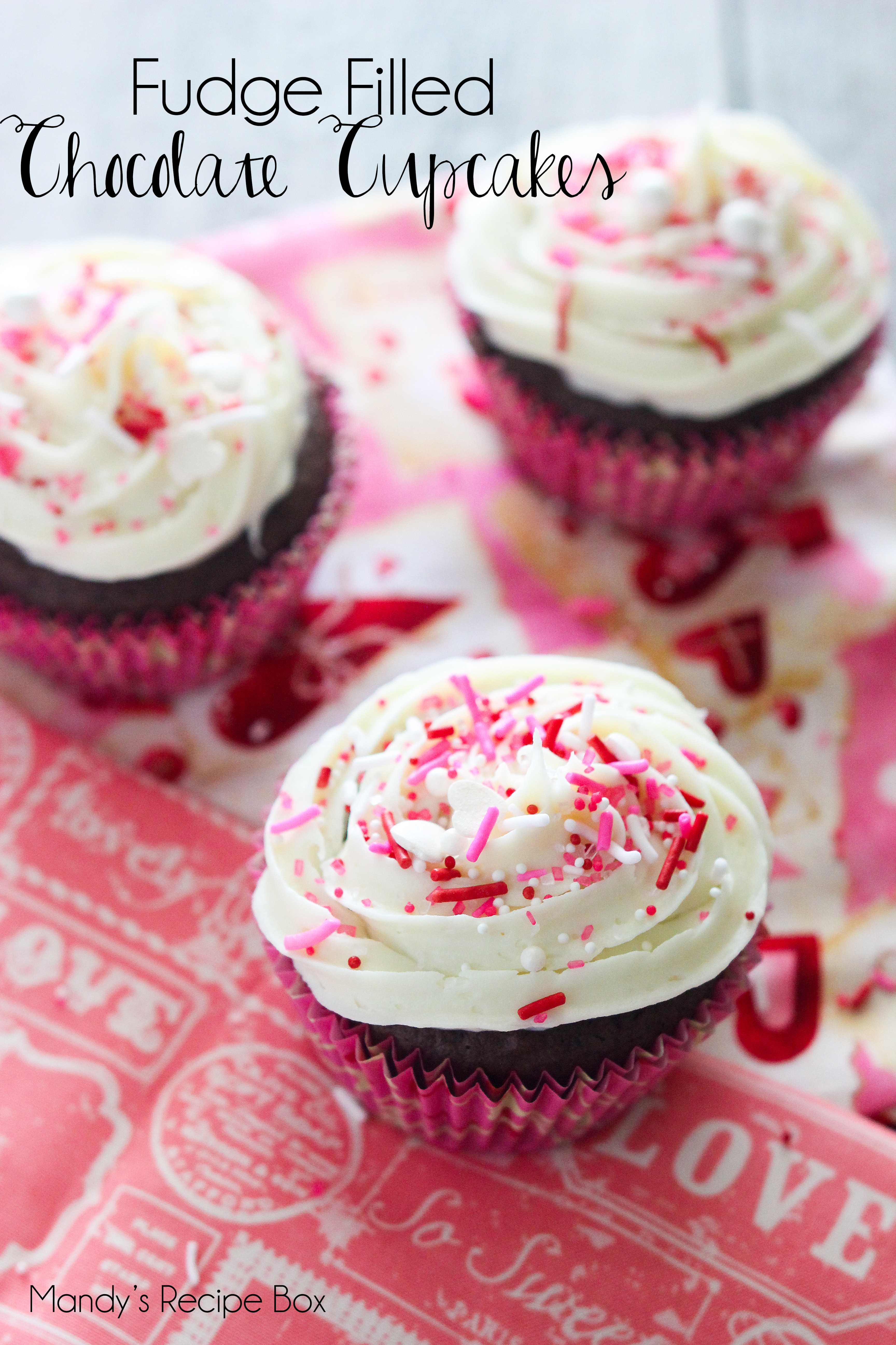 Fudge Filled Chocolate Cupcakes