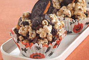 Cookies ‘n Cream Popcorn Balls