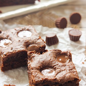 Peanut Butter Lunch Lady Brownies